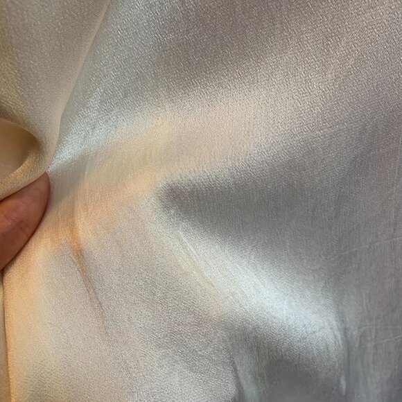 S/M| 1930s Pearly White Liquid Satin and Lace Antique Slip Dress - Picture 7 of 10